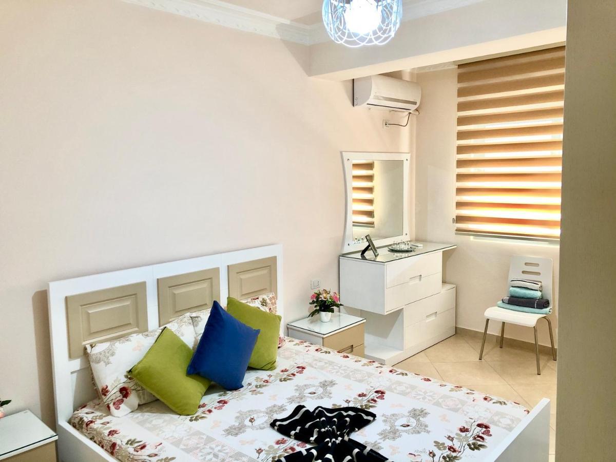 Villa Isabella Vlorë 外观 照片