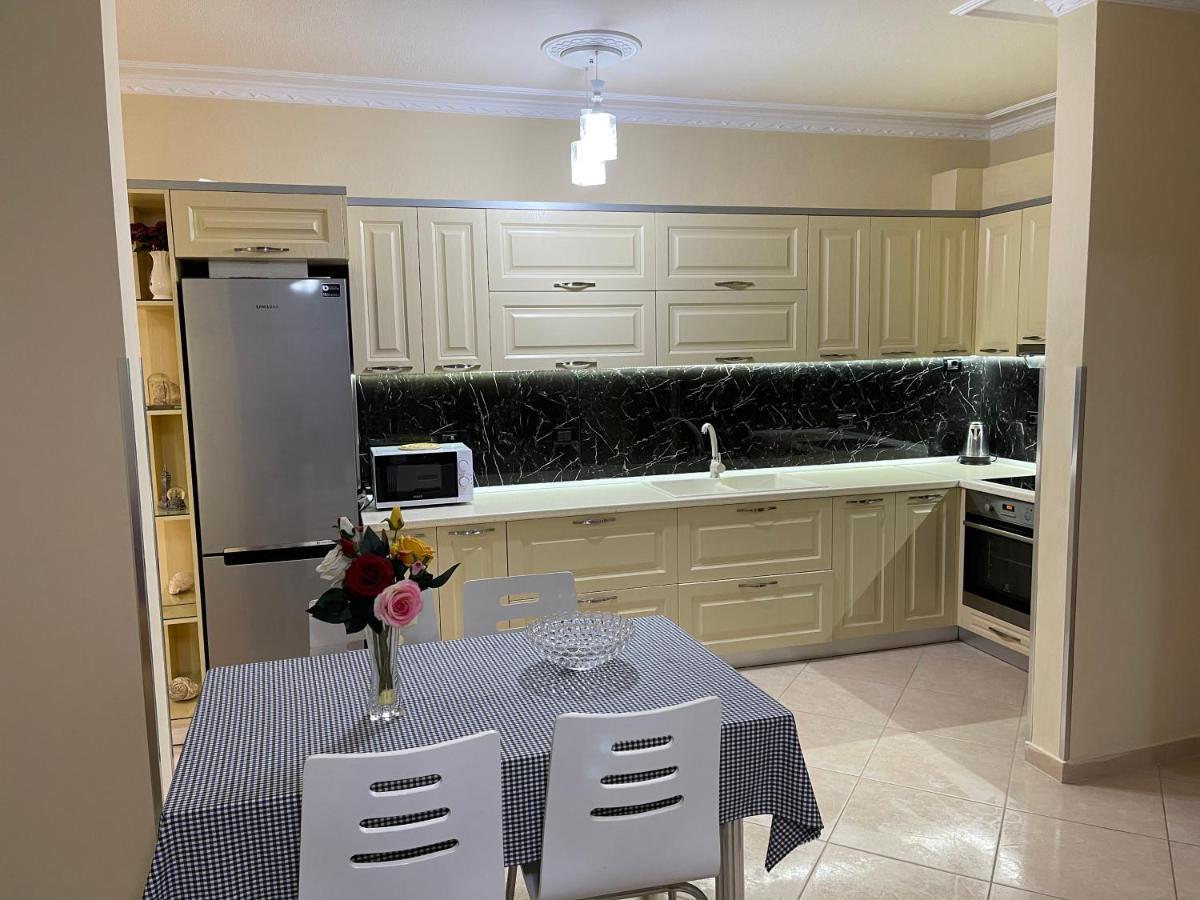 Villa Isabella Vlorë 外观 照片